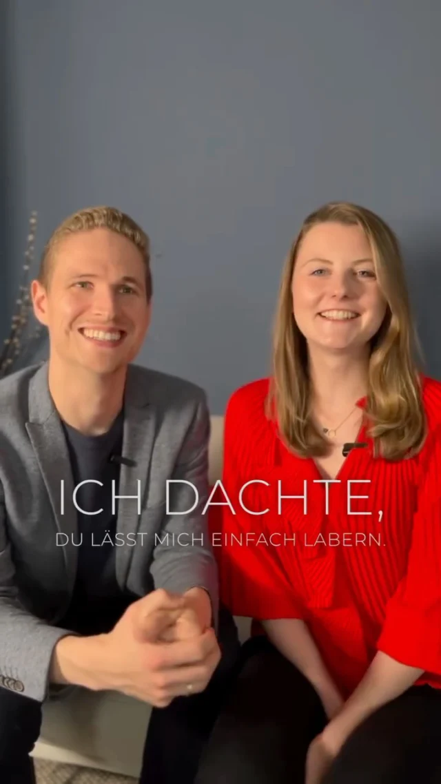 Auch bei uns läuft nicht immer alles glatt vor der Kamera 😄
Zwischen Versprechern, internen Absprachen und jeder Menge Lachern entstehen die besten Outtakes.
Genau diese Momente zeigen, dass Interior Design zwar unser Beruf ist, aber die Freude am Arbeiten nicht fehlen darf ❤️
Manchmal klappt’s nicht auf Anhieb und genau das macht am meisten Spaß! 😜
#einrichtungsideen #Interiordesign #interiordesign #farbkonzept #farbmut #outtakes #lachen #spaß